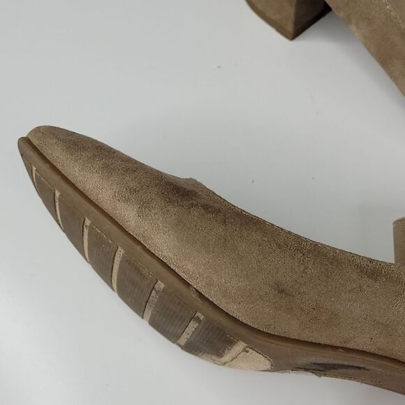 NEUTRAL WHITE MOUNTAIN tan faux suede leather strap CAREER Block Heel heels 9 - Picture 10 of 10
